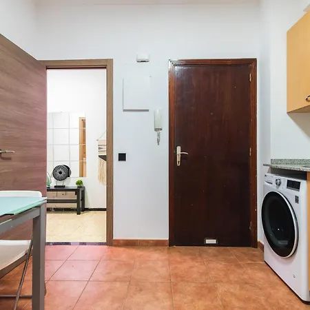 Mesa Y Lopez Deluxe Apartamento *